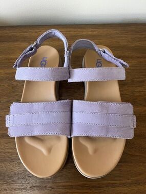 UGG Purple Suede Platform Sandals Womens Size 8